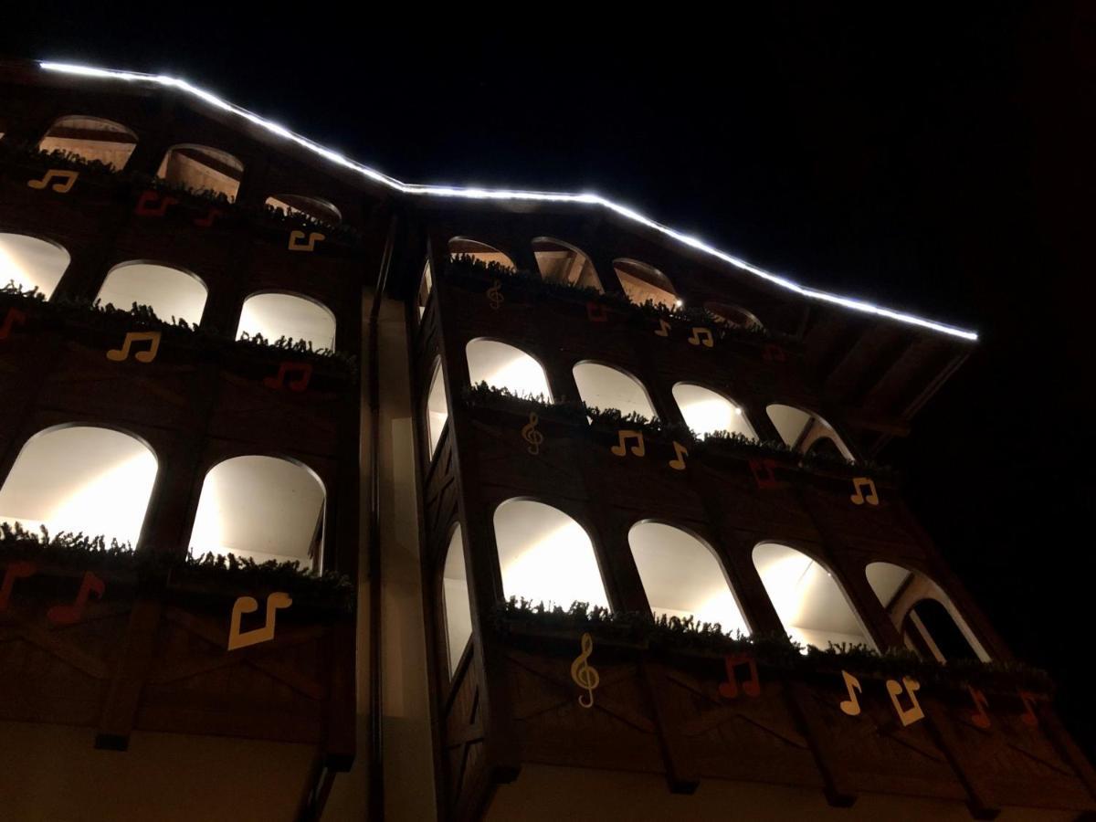 Hotel Isolabella Wellness Fiera Di Primiero Exteriér fotografie