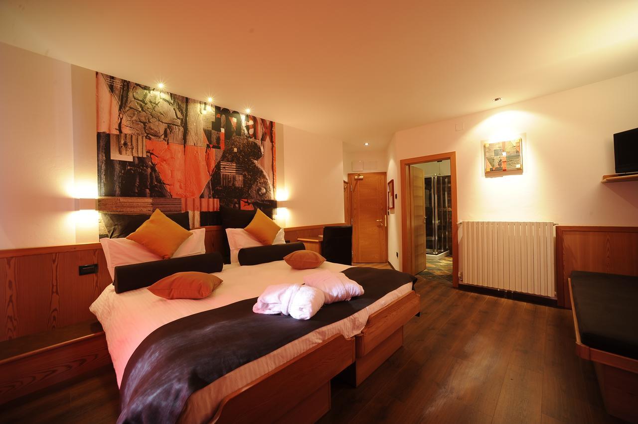 Hotel Isolabella Wellness Fiera Di Primiero Exteriér fotografie
