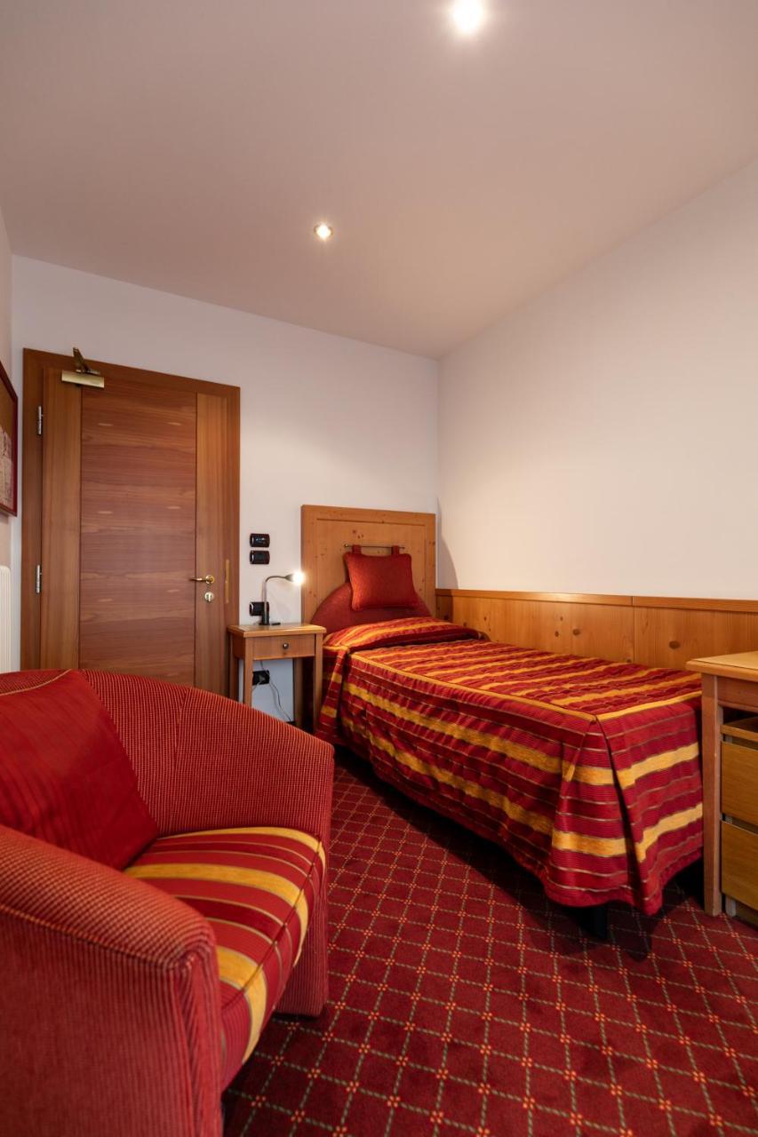 Hotel Isolabella Wellness Fiera Di Primiero Exteriér fotografie
